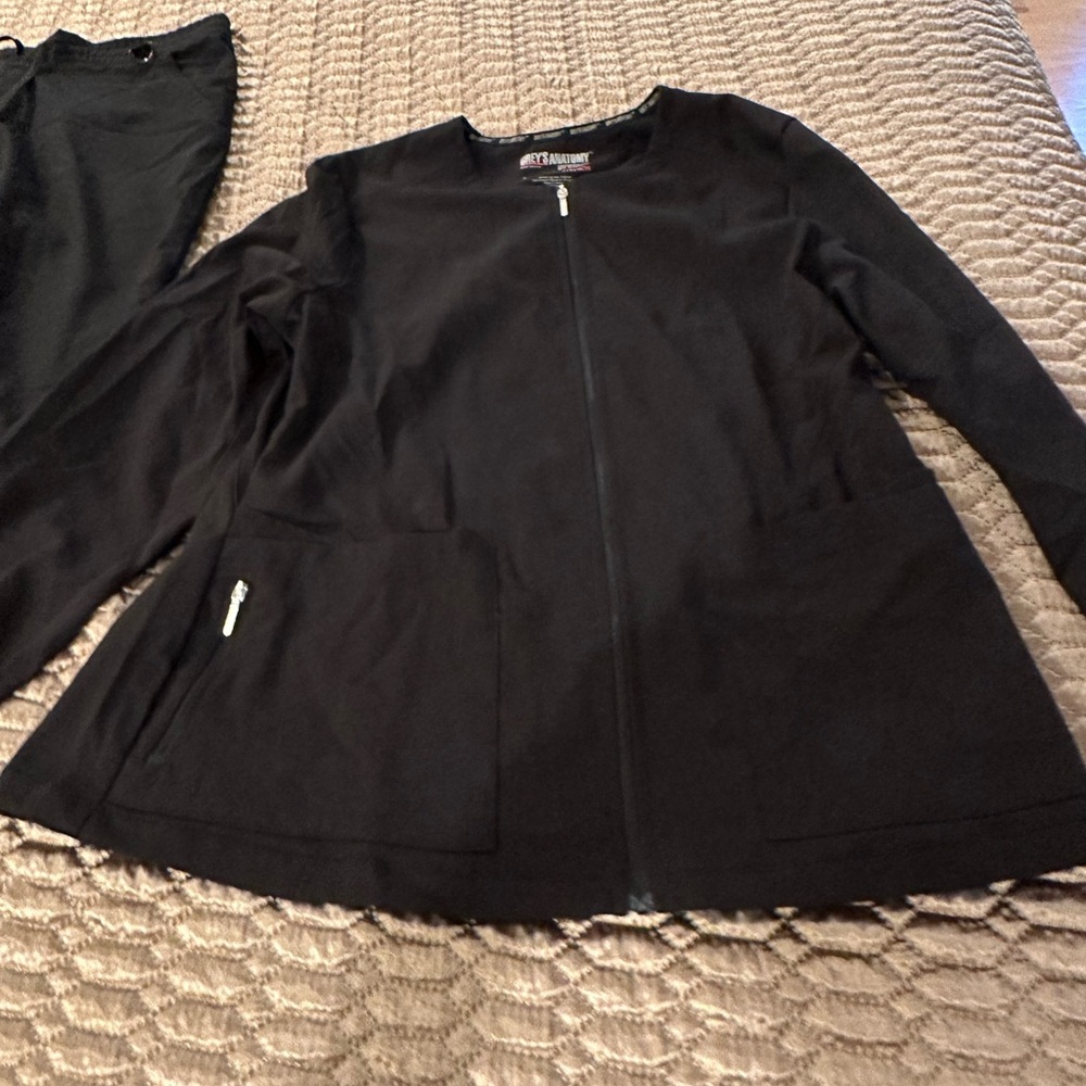 Grey's Anatomy long sleeve zip scrub jacket